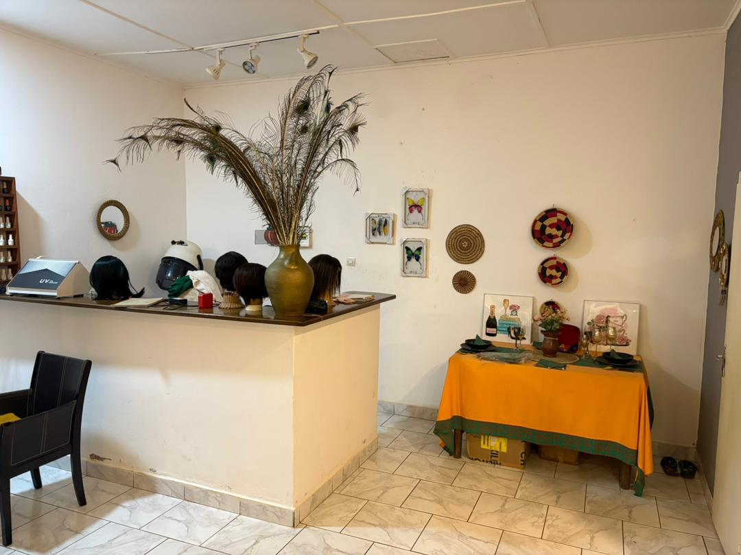 Salon